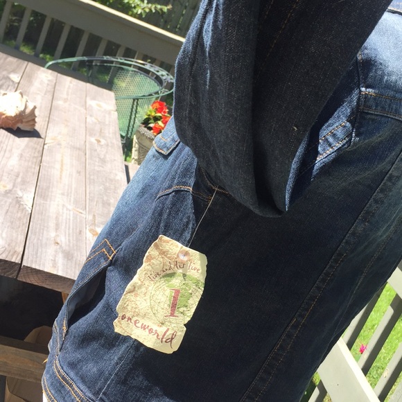 NWT Detailed Jacket - Picture 5 of 8